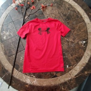 Under armour Solid Red with black logo poly short sleeve shirt Youth S